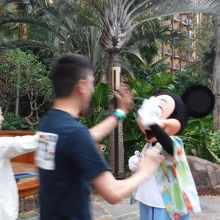 ミッキーがお出迎え