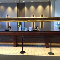 ロビーのセキュリティーは甘いので誰でも出入り可能です