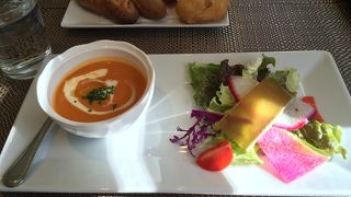 トラットリア ラ ロッカ