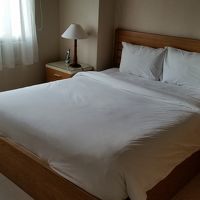 寝室も広く明るい