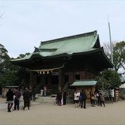 安産・子授け・七五三・初宮・芸能祈願・水難除けなどのご利益で知られていますいます