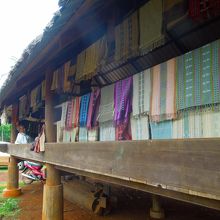 フエイフン村の織物ギャラリー