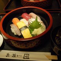 ホテル内の寿司屋にて