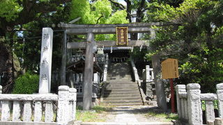 さすが熱海、手水も温泉