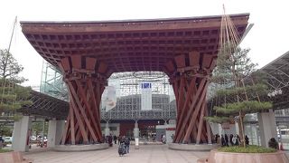 能楽・加賀宝生のシンボル