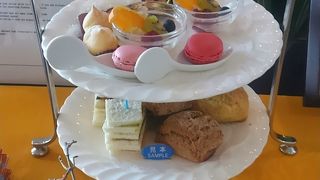 ロビーラウンジ シャトレーヌ