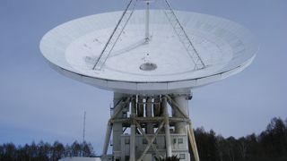 巨大な電波望遠鏡