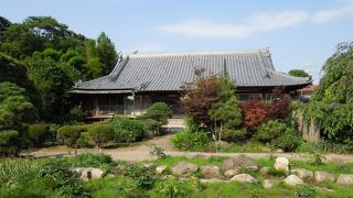 関宿城の新御殿がここに移築されています。