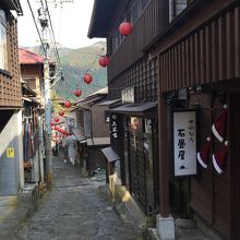 夜には灯りがともります！