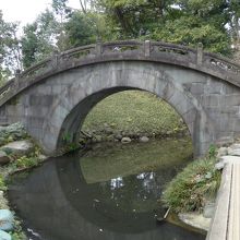 円月橋　水面に映り満月の様に見えるので名前が付けられた