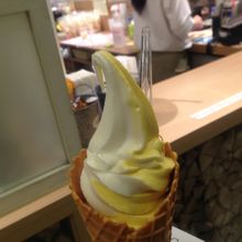 かぼちゃとバニラのソフトクリーム