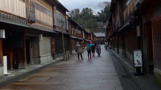 石畳の風情はそれなりに楽しめる