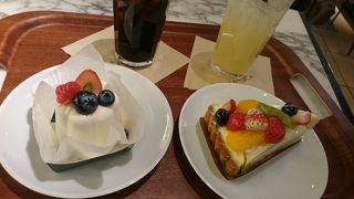 ケーキが充実してました。