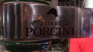 女性客が増えてました。