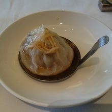 追加で頼んだ小龍包