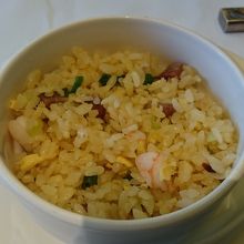 吉祥コース:海老とチャーシュー入りチャーハン