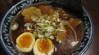 行列のできる高山ラーメン