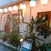 リーズナブルに沖縄料理と三線ライブを楽しめる良店です