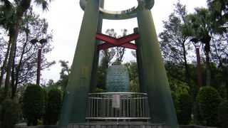 大きな鐘がありました