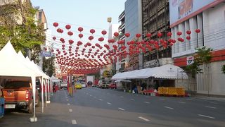 チャイナタウンのメインストリート。