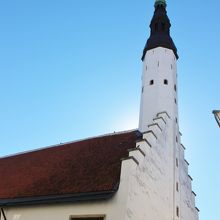 尖塔が美しい精霊教会。