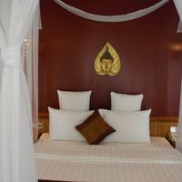 コテージ内のラージベット