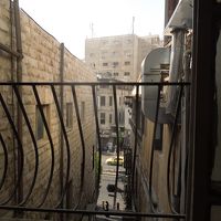 二階共用室から外を望む。