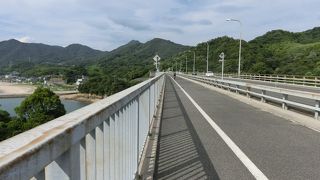 しまなみ海道の大島と伯方島の間の短い橋