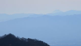 山頂から富士山が見えた