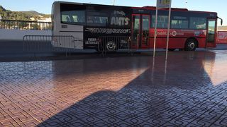 ちょっとひとけがないです。