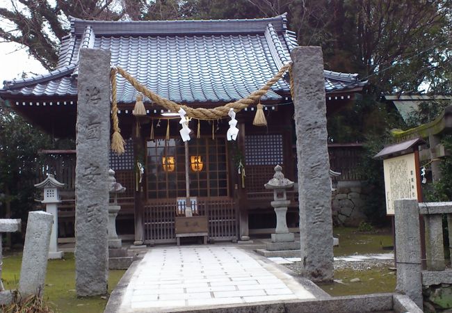 城井神社