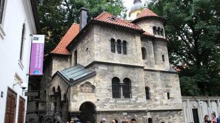 ちょっと暗い気持ちに包まれます