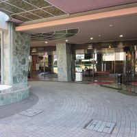 玄関アプローチ