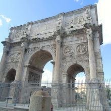 細かく見ると面白いです