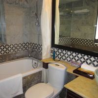 なかなかゆったりなバスタブ