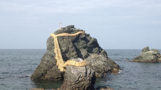 二見興玉神社内にある夫婦岩