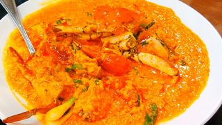 カニカレーならここ！