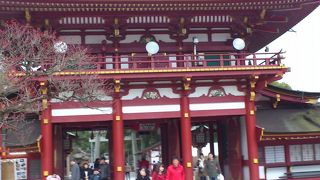 前後で建築様式が違う