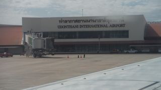 国際空港ですがこじんまりしている