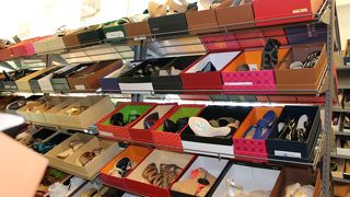 高級品のアウトレットです
