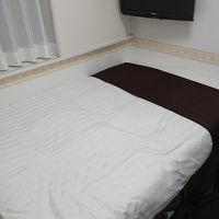 せまい部屋ですが、必要十分です