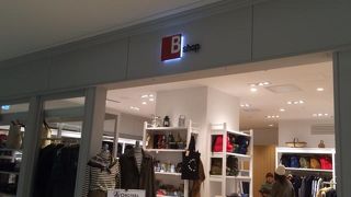 お洒落なセレクトショップです