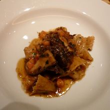 イノシシ肉を使ったフェットチーネ