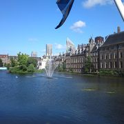 行政の中心地　Den Haag