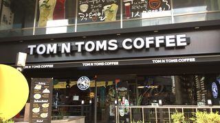 TOM N TOMS COFFEE (オディセイア西面店)