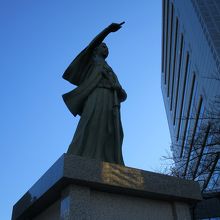 雄々しく墨田区民…いや、日本人を鼓舞している姿です