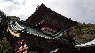 立派な社殿に驚く