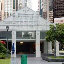 ラッフルズ・プレイス駅