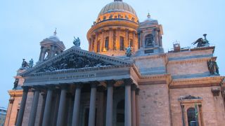 世界最大級の教会建築