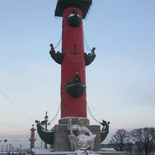 高さは３２ｍあります